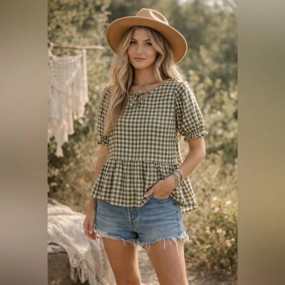 SALE NWT Olive Green Gingham Short Sleeve Top Preppy Cottagecore Fairycore Boho - Picture 1 of 6